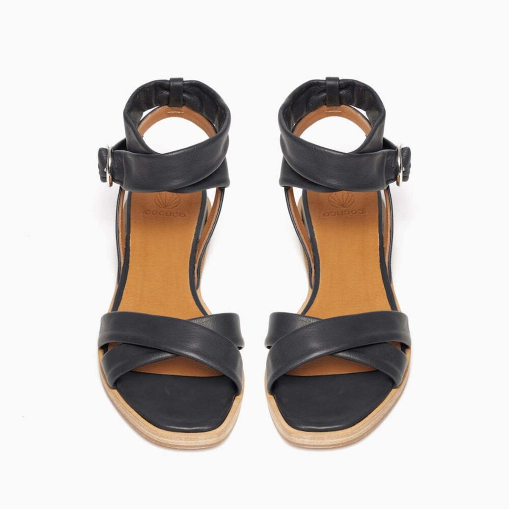 New COCLICO Women's Katriane sandals size 39 in Deep Sea (navy)